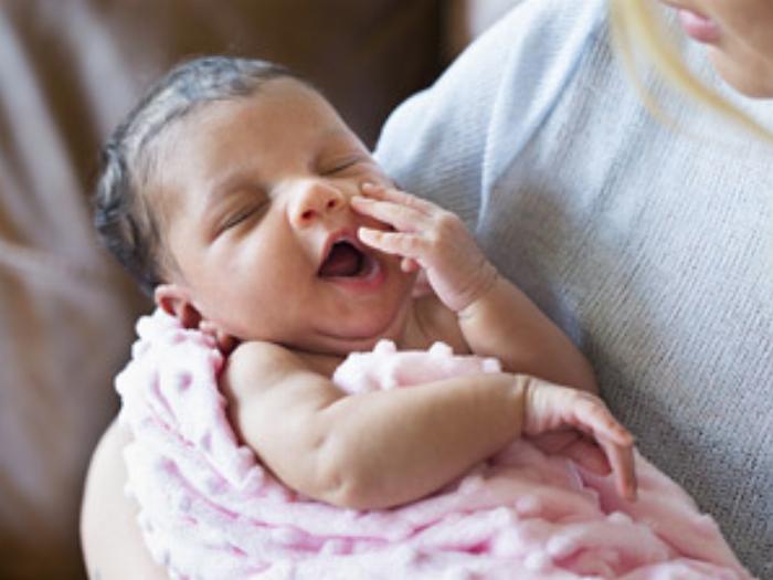 CONJUR - Rosa estende licença-maternidade para mãe de bebê internado desde o nascimento